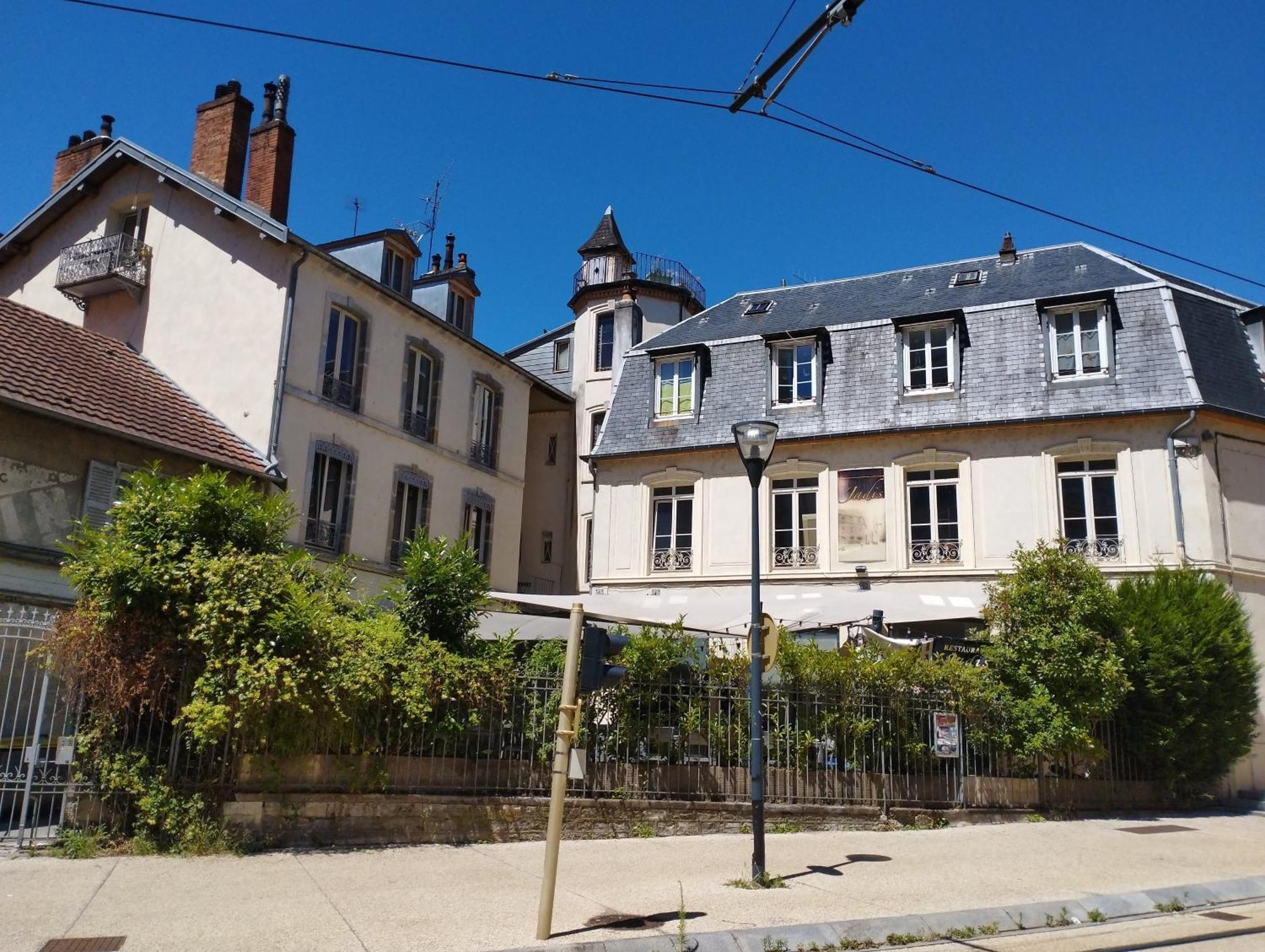 Le Carnot 2 Apartment Besancon Exterior photo